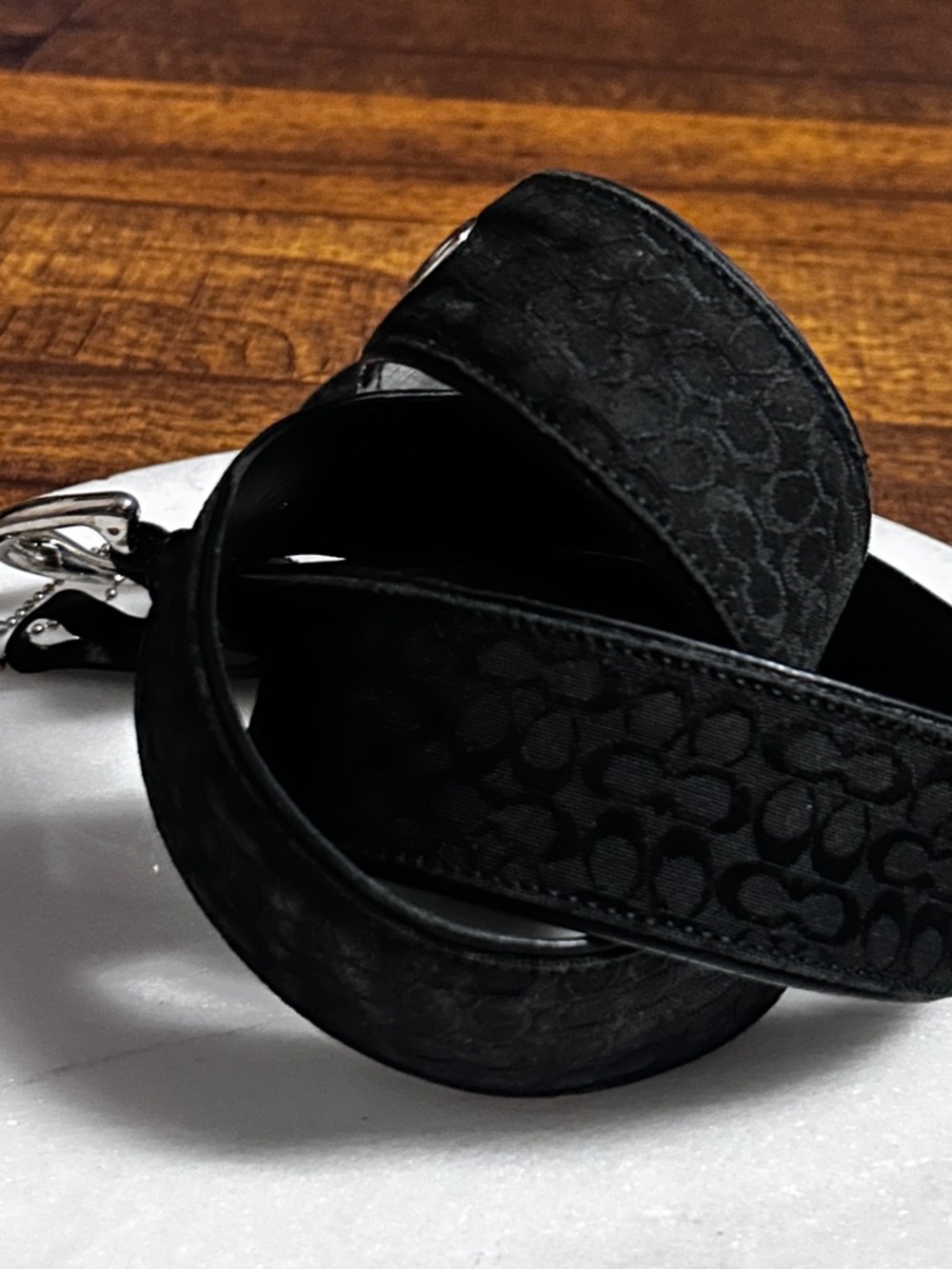 Coach (M6 3977) ~ Women’s Large ~ Vintage ~ Black W/Silver ~ Logo Designer Belt - Picture 13 of 16
